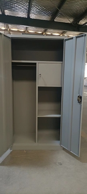Schlafzimmer-Kleidung asphaltiert Türen des Garderoben-Kabinett-zwei, die Stahlgarderoben-Schließfach abriß